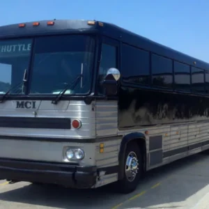thibodeaux party bus by cajun country limo party bus 1